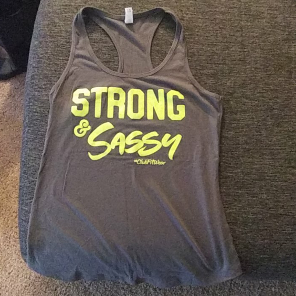 Workout tank tops
